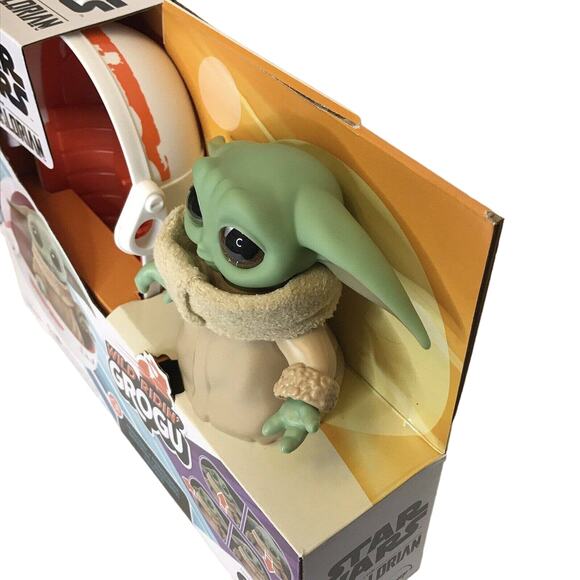 Disney Star Wars Mandalorian - Wild Ridin' Grogu Interactive Animatronic NIB - Picture 6 of 9